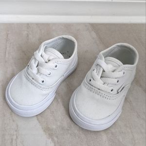 Infant Vans size 2 White